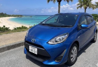 アクア 5人乗り